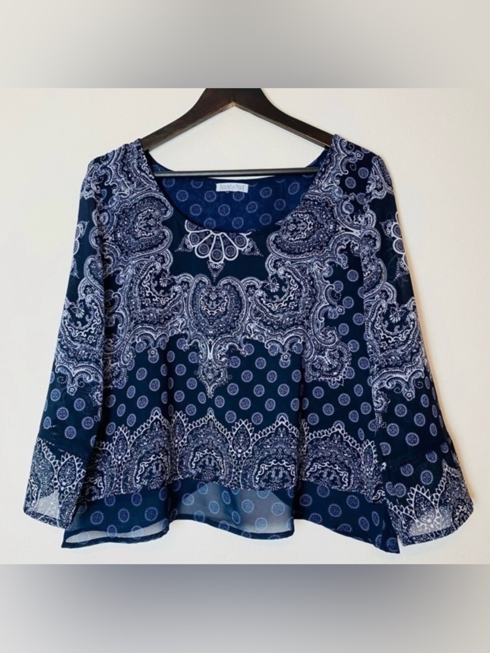 Anthrologie Patrons of Peace navy paisley blouse size size XS